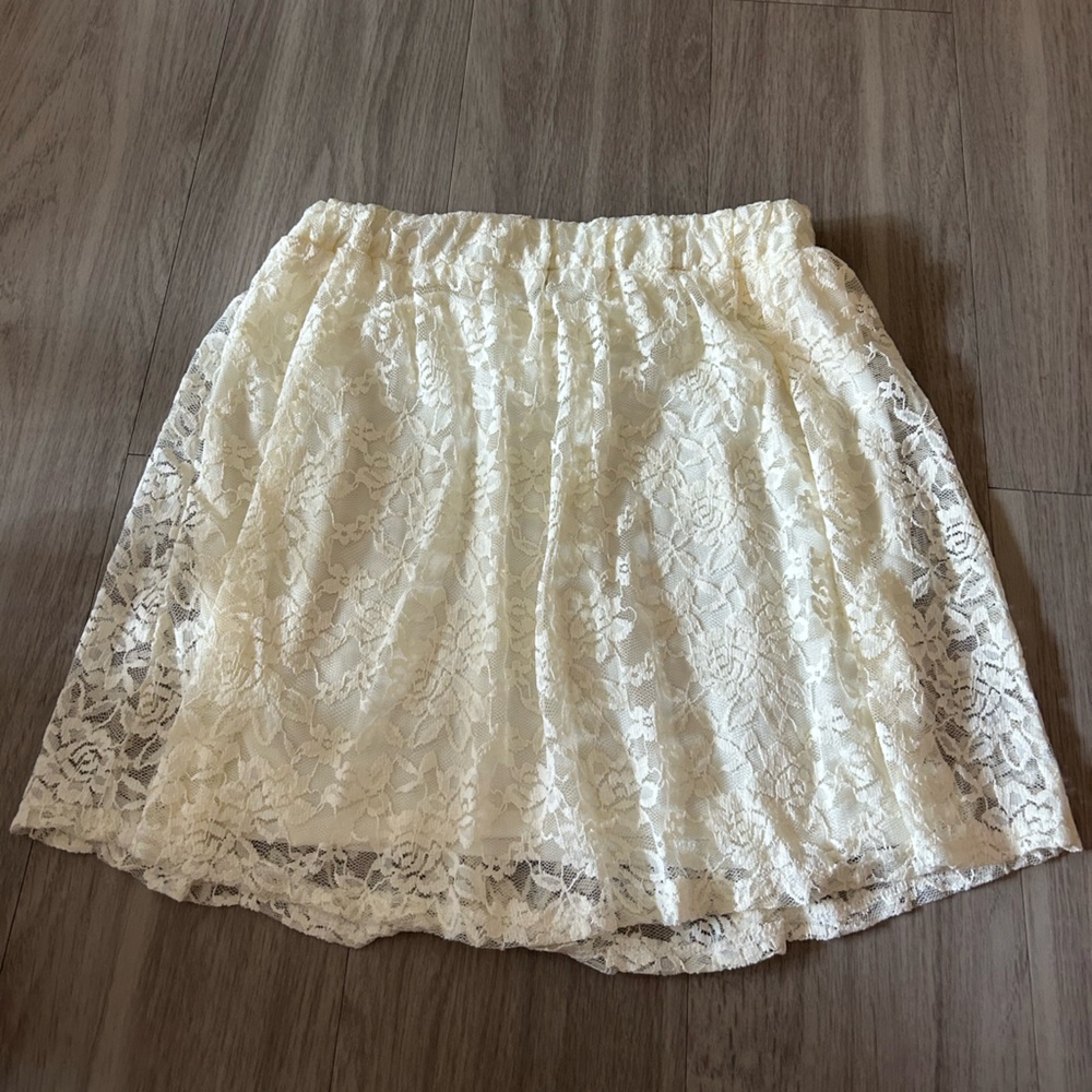 Elegant Cream Lace Skirt